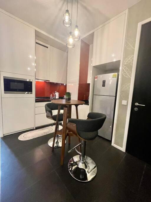 New Arcoris Mont Kiara Huge Balcony For 8 Pax 2 Bedroom -garden- * Kuala Lumpur